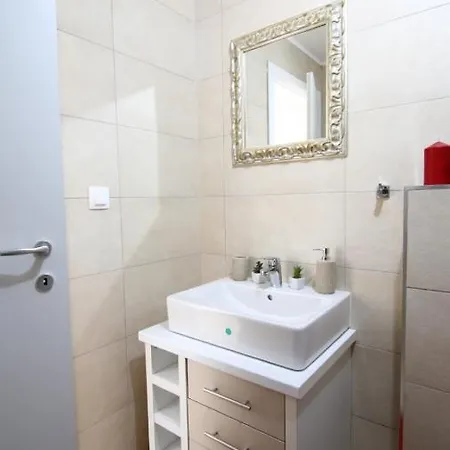 Appartement Casa Bella à Stefanestii de Jos Extérieur photo